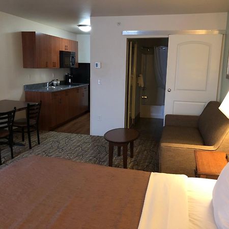 Aspen Suites Hotel Анкоридж Экстерьер фото