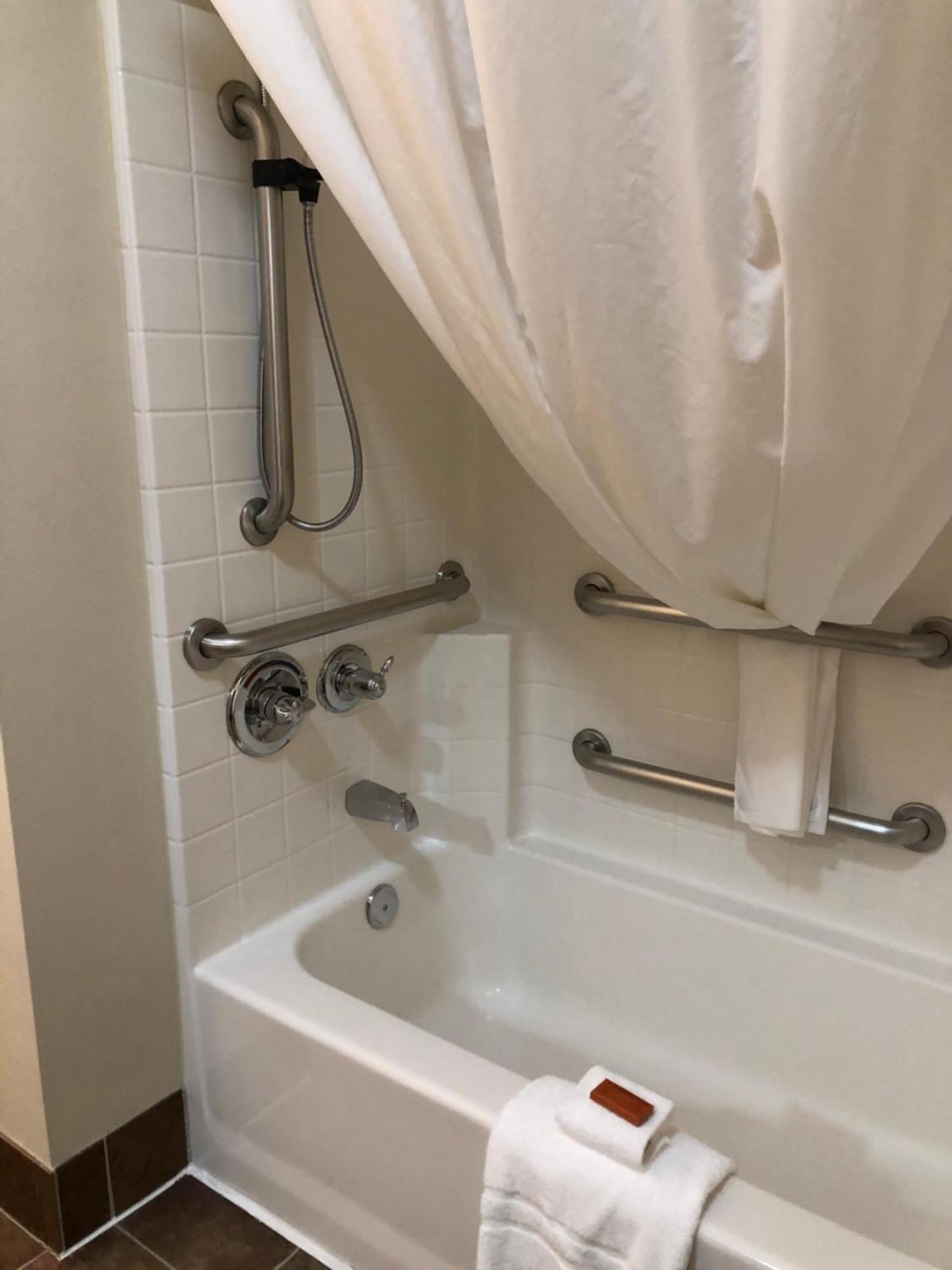 Aspen Suites Hotel Анкоридж Экстерьер фото